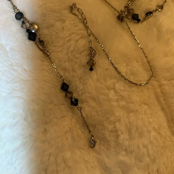 Swarovski Silver and Blue Necklace with Dazzling Elegance